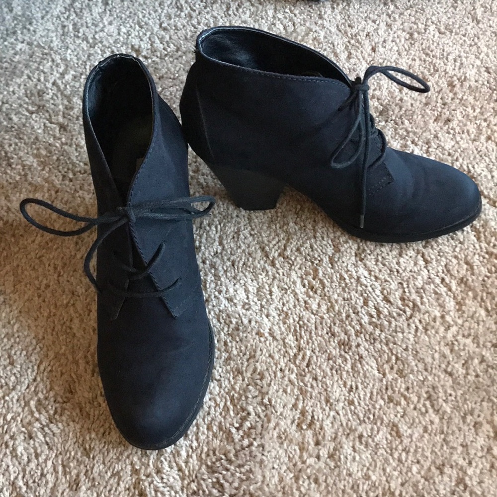 Dolce By Mojo Moxy Black Faux Suede Heel Boots